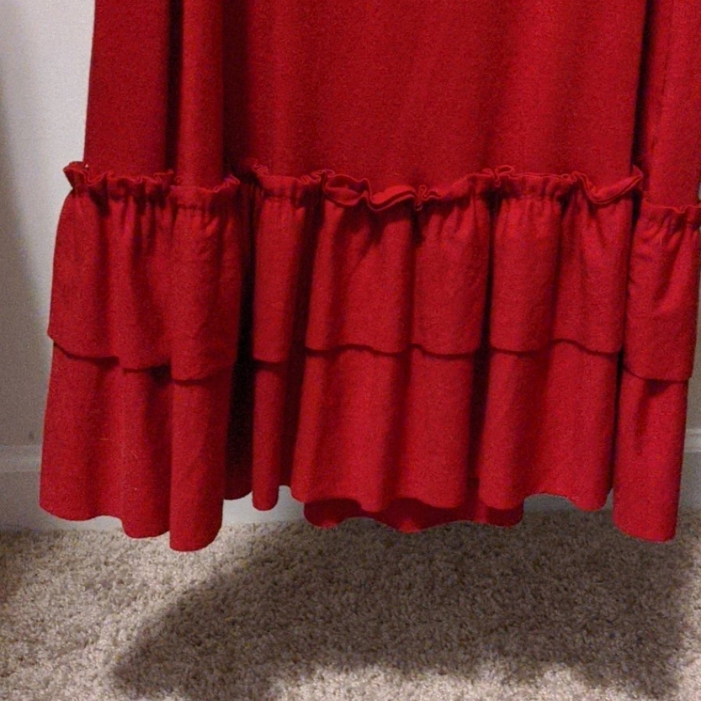 Red Tunic - Picture 2 of 2